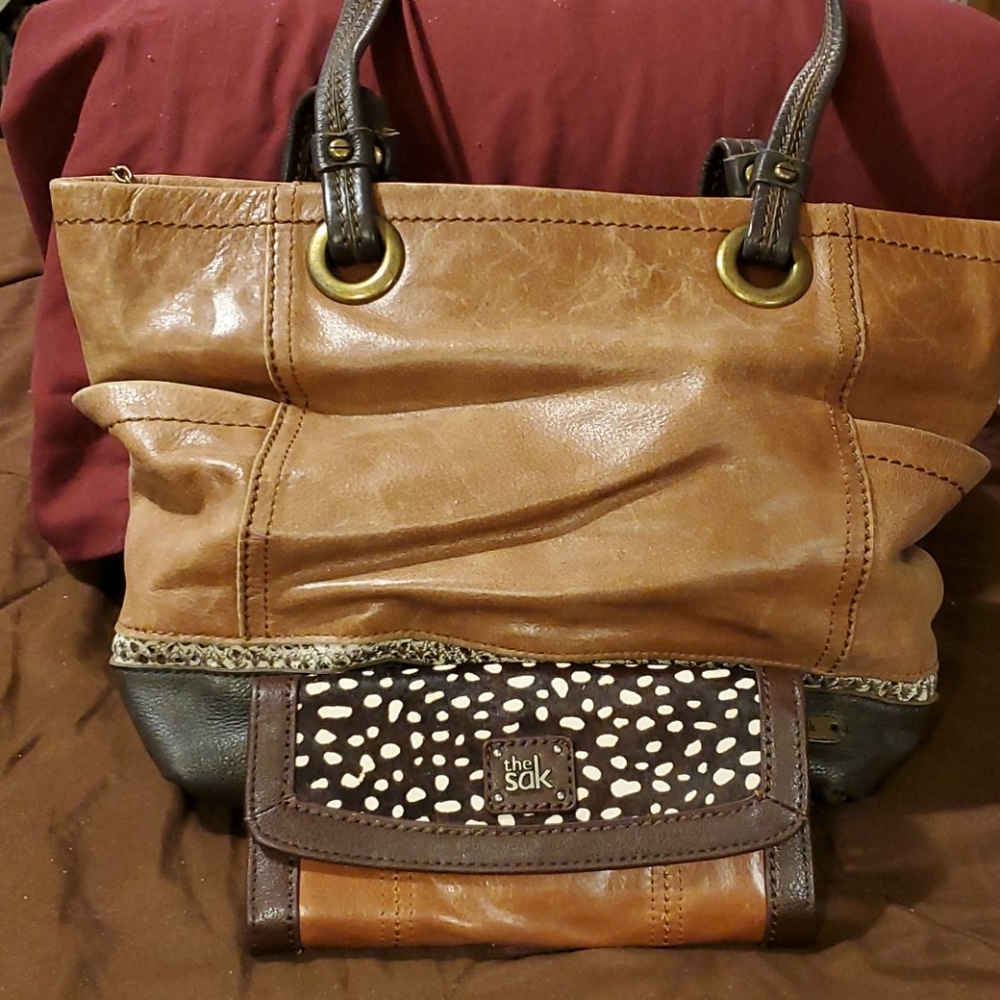 Leather purse & wallet